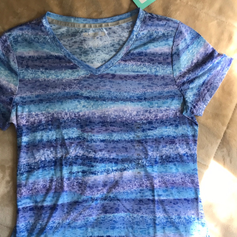 Work out shirt, PS. Beautiful blue colors
